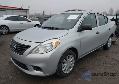 2014 Nissan Versa 1.6 S из США, поврежденный, VIN 3N1CN7APXEL860276